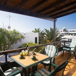 2br House - Solarium & Shower Terrace - 12 Puerto del Carmen (Lanzarote)